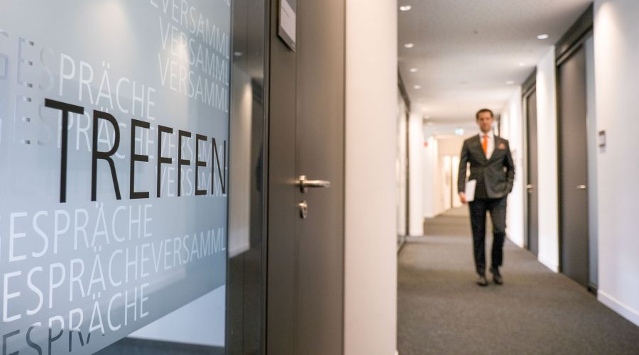 Moderne Büro- und Besprechungsräume